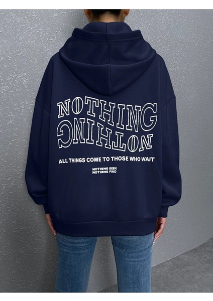 Kadın Ters Düz Nothing Baskılı Oversize Sweatshirt