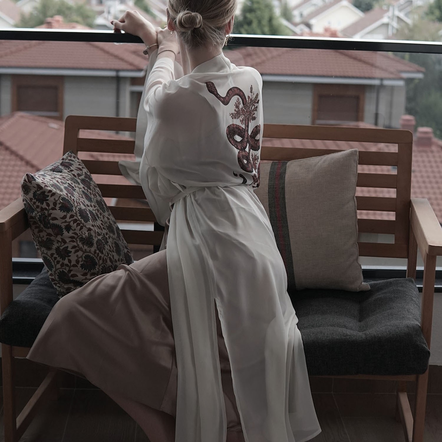 Mita Concept Şifon Yarasa Kol Ekru Renk Kimono