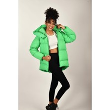 Rodi Oversize Kapüşonlu Düz Uzun Kollu Kadın Şişme Mont RD23KB020584