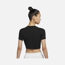 Nike Sportswear Essential Crop Kadın T-Shirt DD1328010