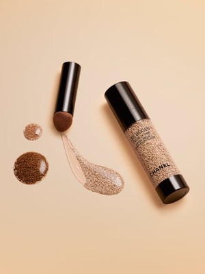 Chanel Les Beiges Water-Fresh Complexion Touch Fondöten - B20