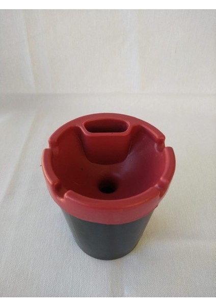 Herşeyfırsat Gövde Siyah Kapak Karışık Renkler Plastik Kokusuz Küllük 10 Adet