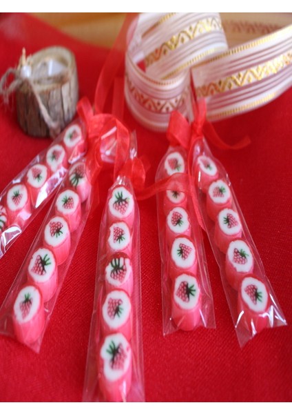 Çilek Desenli Parmak Lolly 5’li 50 Adet
