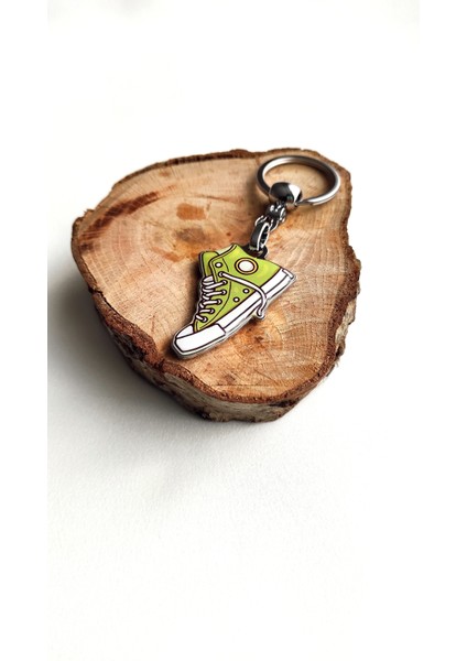 Retro Ayakkabı Tasarımlı Yeşil Anahtarlık