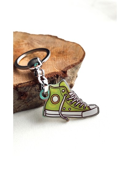 Retro Ayakkabı Tasarımlı Yeşil Anahtarlık fırsatları