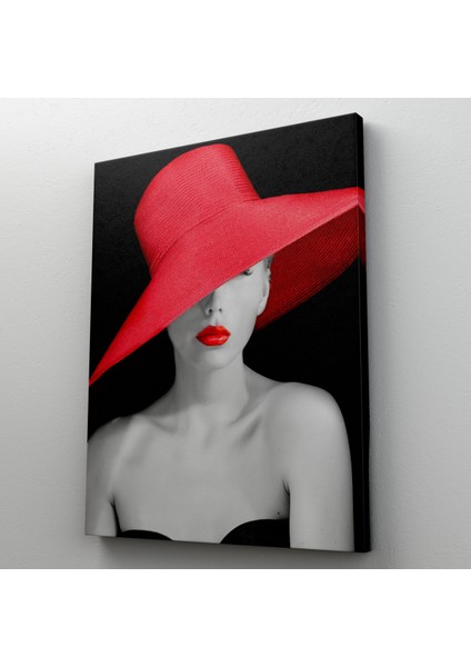 Kırmızı Rujlu ve Kırmızı Şapkalı Zarif Genç Kadın Kanvas Tablosu fırsatları