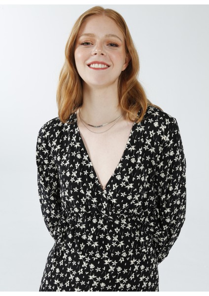 V Yaka Desenli Siyah Kadın Bluz K-UGANDA22 fiyatları