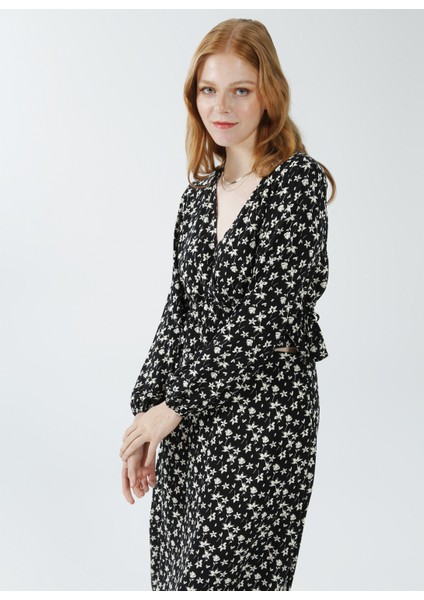 V Yaka Desenli Siyah Kadın Bluz K-UGANDA22 modelleri