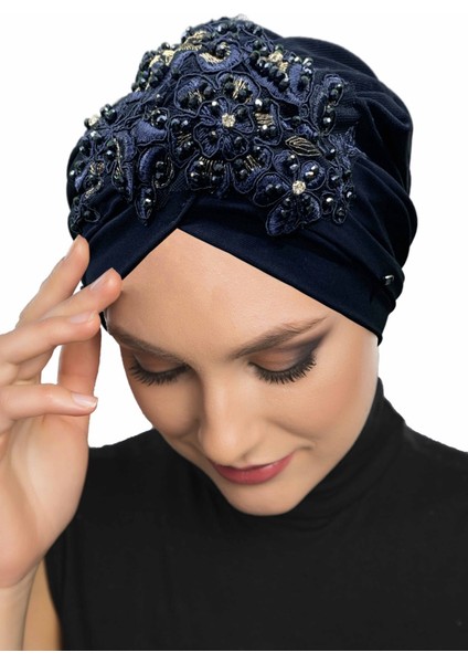 Kopma Astarlı Işlemeli Lacivert Sarı Dantel Motifli Hazır Türban Tesettür Abiye Bone
