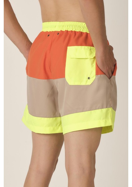 Renk Bloklu Deniz Şortu (E21-50700) fırsatları