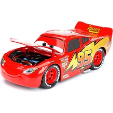 Car's 253084000 Şimşek Mcqueen 1:24