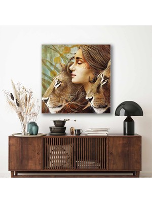 SML Tablo Doğada Iki Aslanlı Güçlü Kadın Kanvas Tablo