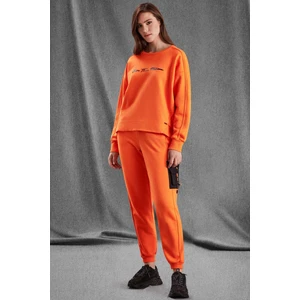 22541 Oranj Sweatshirt