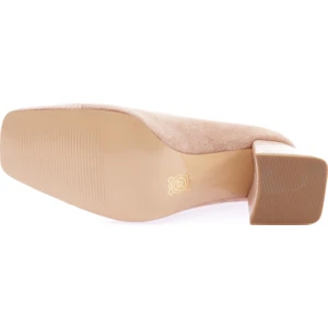 K716 Kadin Küt Burun Topuklu Ayakkabi