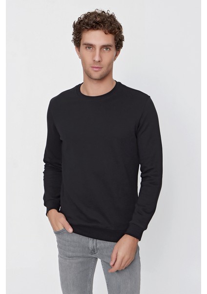 Erkek Siyah Basic Bisiklet Yaka Dynamic Fit Rahat Kesim Sweatshirt
