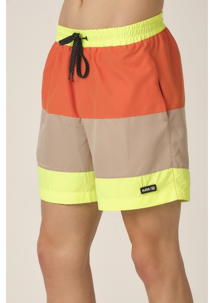 Renk Bloklu Deniz Şortu (E21-50700) modelleri