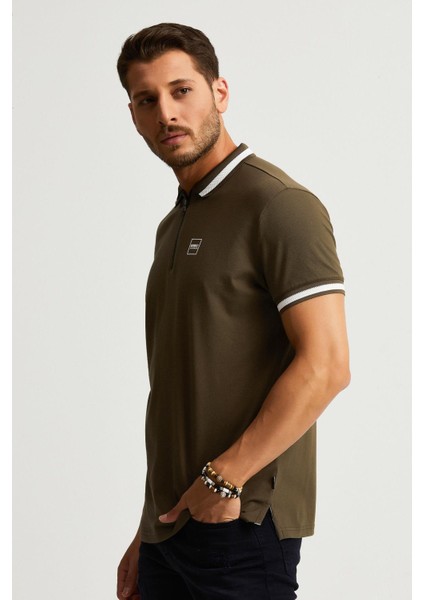 Fermuar Detaylı Polo Yaka T-Shirt (Barakm) modelleri