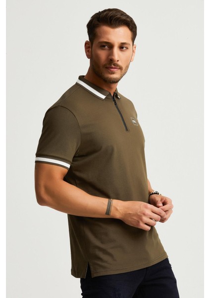 Fermuar Detaylı Polo Yaka T-Shirt (Barakm) fırsatları