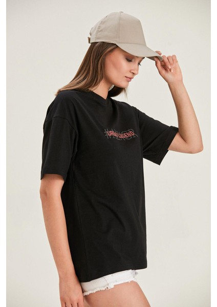 Boyfriend Baskılı T-Shirt (UN22-30200)