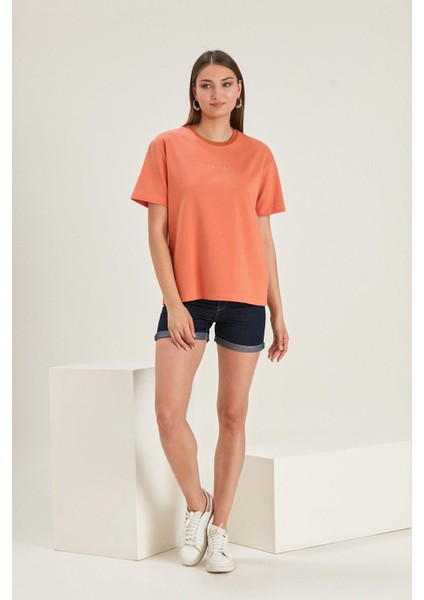 Oversize Fit Nakışlı T-Shirt (B22-38500)