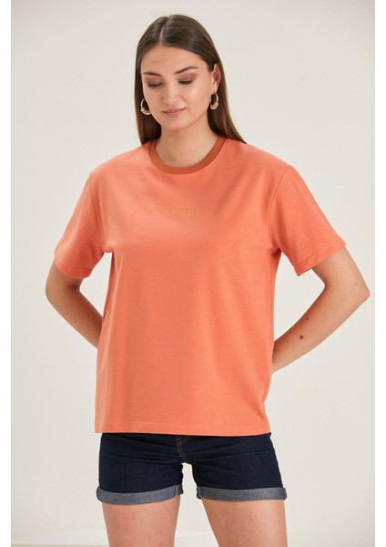 Oversize Fit Nakışlı T-Shirt (B22-38500)