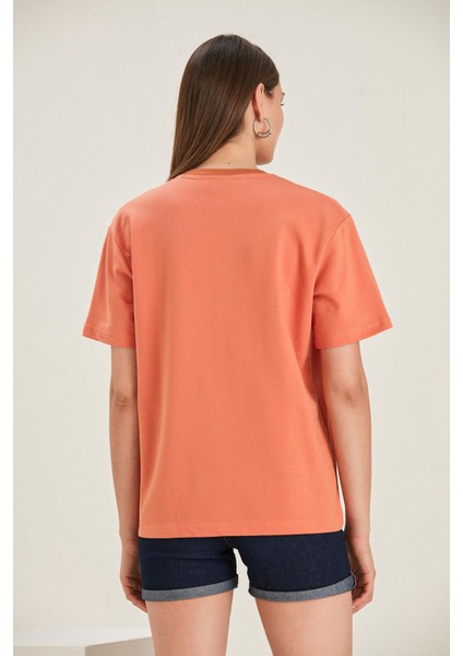 Oversize Fit Nakışlı T-Shirt (B22-38500)