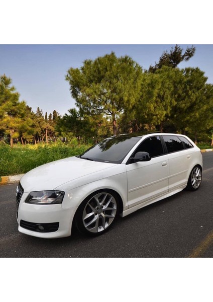 Audi A3 Yan Marşpiyel 2006 - 2012 (Plastik)