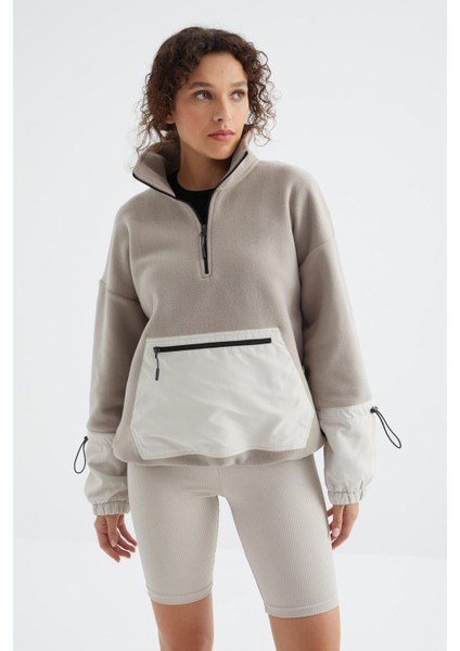 Koyu Bej Etek Ucu Büzgülü Yarım Fermuarlı Oversize Kadın Polar Sweatshirt - 97238