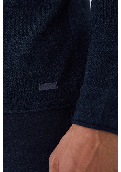 Holden Erkek O Yaka Kazak Lacivert indirimleri