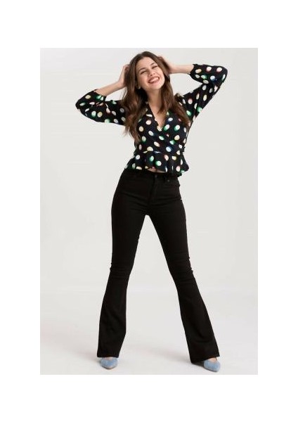 Kadın Siyah Solmayan Yüksel Bel Likralı Toparlayıcı Ispanyol Jeans Pantalon Harmony fırsatları