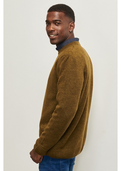 ALTINYILDIZ CLASSICS Erkek Haki Standart Fit Normal Kesim Bisiklet Yaka Şardonlu Yumuşak Dokulu Triko Kazak indirimleri