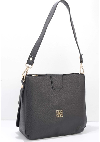 Siyah Kadın Postacı Çanta C06619599209