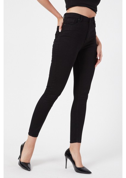 Solmayan Siyah Ince Görünüm Sağlayan Toparlayıcı Kot Pantolon Süper Skinny Jeans fiyatları