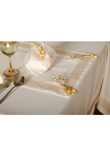 Nazlı Nakışlı Duck Kumaş Krem/Gold Masa Örtüsü, Runner ve Peçeteli Sofra Takımı 8 Kişilik Dikdörtgen 170x240 cm 18 Parça - 176