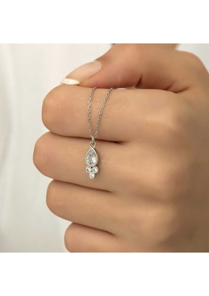 925 Ayar Gümüş Çiğ Damlası Tektaş Kadın Gümüş Kolye fırsatları