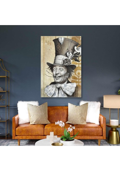 Salvador Dali Alice Harikalar Diyarında Şapkacı Kanvas Tablo