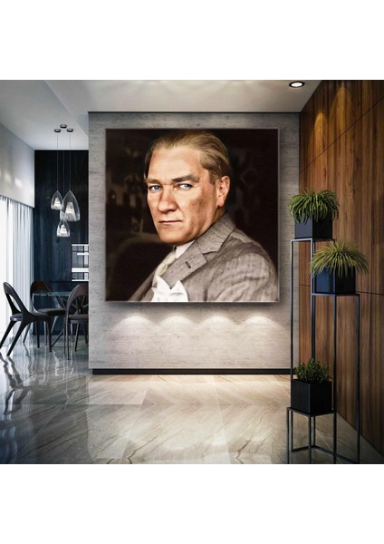 Mustafa Kemal Atatürk Derin Bakışlı Portre Kanvas Tablo