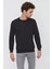 Erkek Siyah Basic Bisiklet Yaka Dynamic Fit Rahat Kesim Sweatshirt 4