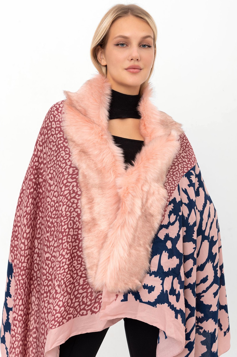 Saria Moda Leopar Desen Kürklü Püsküllü Panço