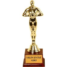 Köstebek Yılın En İyi Aşkı