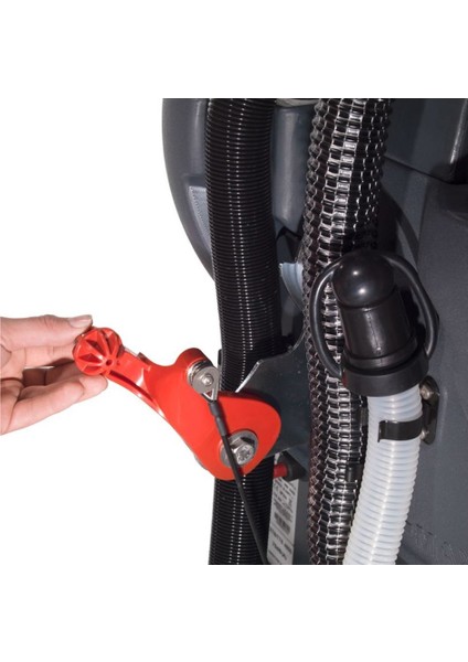 TGB4055 Akülü Yer Temizleme Makinesi