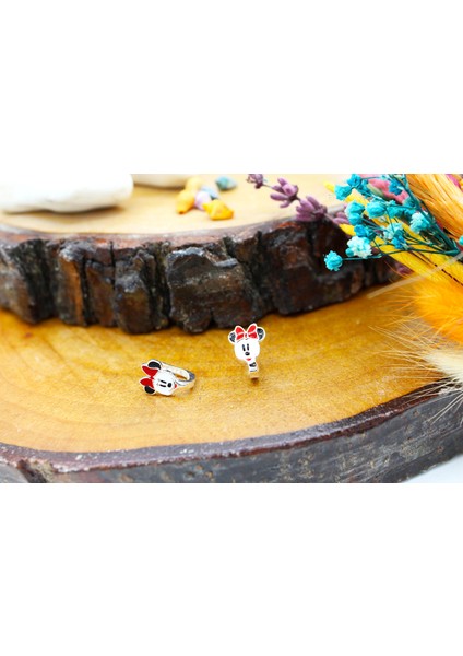 Renkli Cam Mineli Kırmızı Kurdeleli Bayan Mickey Küpe