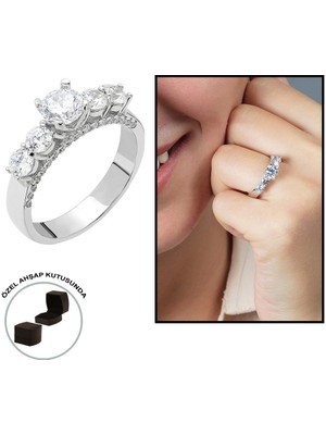 Okyanus Silver Starlight Diamond Pırlanta Montür Zarif Tasarım 925 Ayar Gümüş Bayan Beştaş Yüzük