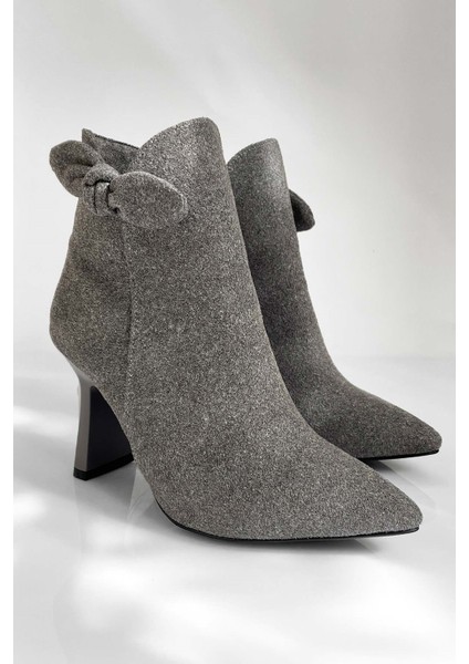 Brıty Fiyonk Detaylı Bilekte Biten Fermuarlı Süet Bot fırsatları