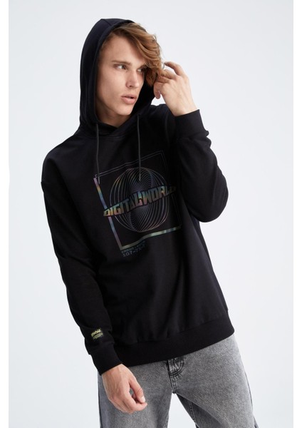 Coool Boxy Fit Kapüşonlu Sweatshirt X9422AZ22AU fırsatları
