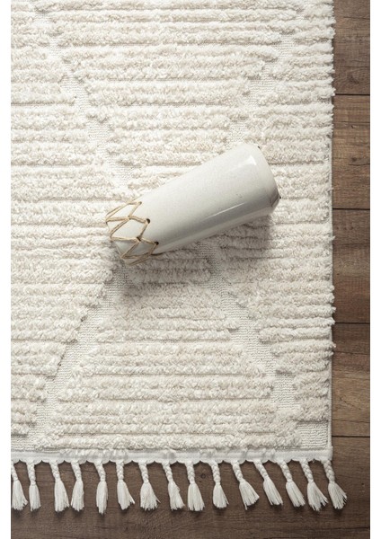 Bilbao - Bright White Modern İskandinav Krem Halı fırsatları