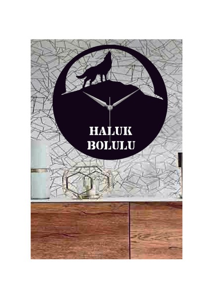 Kişiye Özel Uluyan Kurt Temalı Dekoratif Ahşap Duvar SAATI50X50