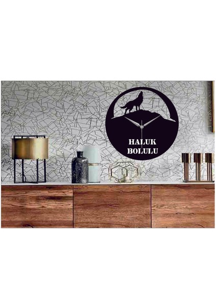 Kişiye Özel Uluyan Kurt Temalı Dekoratif Ahşap Duvar SAATI50X50