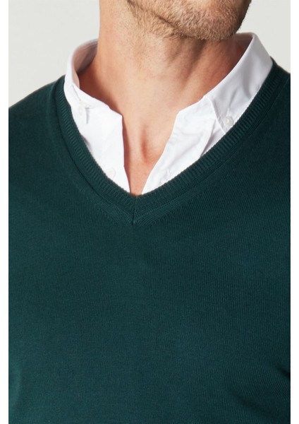 Slim Fit Dar Kesim V Yaka Pamuklu Erkek Kazak modelleri
