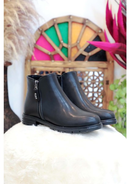 1406 Kauçuk Tabanlı Bayan Düz Tabanlı Bot - NKT01406-SIYAH-37